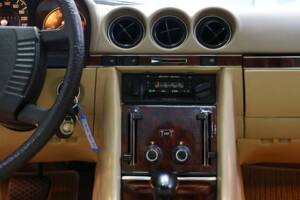 Image 25/41 de Mercedes-Benz 450 SLC 5,0 (1979)