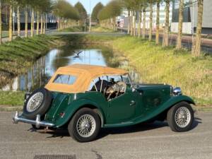 Imagen 25/34 de MG TD (1952)