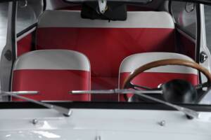 Image 32/47 of Abarth Fiat 850 TC (1965)