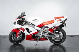 Imagen 1/40 de Yamaha DUMMY (1998)