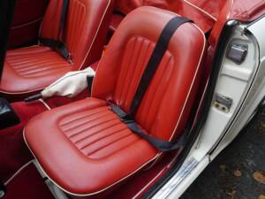 Bild 13/19 von Triumph TR 4A (1966)