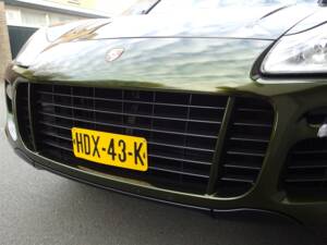 Image 10/99 of Porsche Cayenne Turbo (2007)