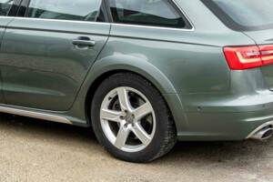 Image 42/50 of Audi A6 3.0 TFSI allroad quattro (2015)