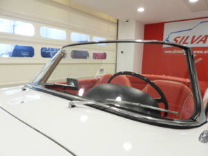 Image 13/51 de Alfa Romeo 2000 Spider (1959)