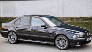 Image 2/9 de BMW M5 (1999)