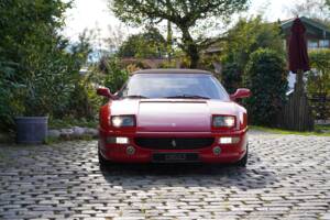 Bild 4/12 von Ferrari F 355 Spider (1997)