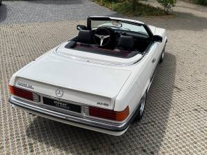 Imagen 7/43 de Mercedes-Benz 500 SL (1985)