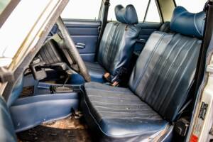 Afbeelding 50/50 van Mercedes-Benz 240 D (1976)