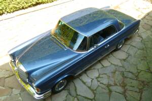 Afbeelding 7/32 van Mercedes-Benz 280 SE (1969)