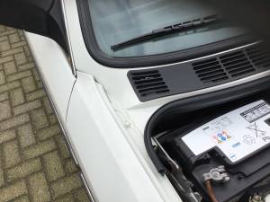 Imagen 9/20 de BMW 320i (1992)