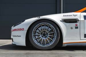 Bild 23/50 von Aston Martin V8 Vantage (2010)