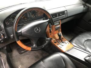 Image 10/13 of Mercedes-Benz SL 500 (1999)