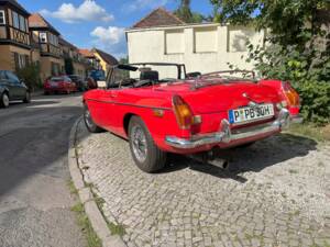 Image 9/81 de MG MGB (1976)