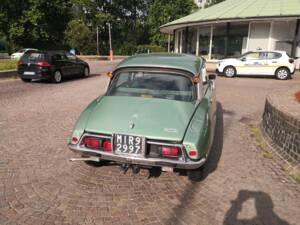 Image 4/4 of Citroën DS 21 (1972)