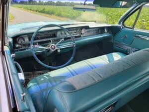 Bild 2/8 von Cadillac 62 Sedan DeVille (1962)