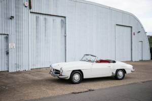 Image 49/49 of Mercedes-Benz 190 SL (1960)
