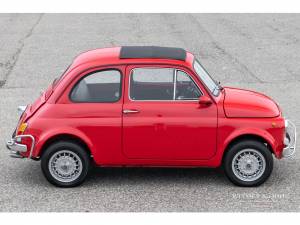 Image 6/24 of FIAT 500 L (1971)