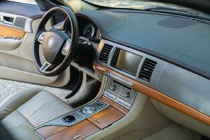 Immagine 23/50 di Jaguar XF 3.0 D-S (2008)