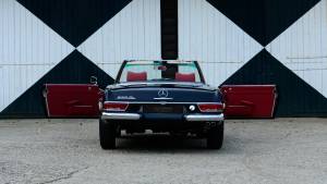 Image 4/23 de Mercedes-Benz 230 SL (1967)