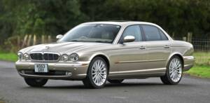 Image 1/50 of Jaguar XJ 8 4.2 (2003)