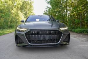 Image 7/12 of Audi RS6 Avant (2021)