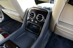 Immagine 22/50 di Bentley Flying Spur W12 (2015)