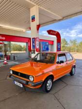 Imagen 10/12 de Volkswagen Golf Mk I 1.1 (1982)