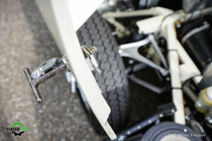 Image 35/65 de Jaguar E-Type 3.8 Flat Floor (1961)