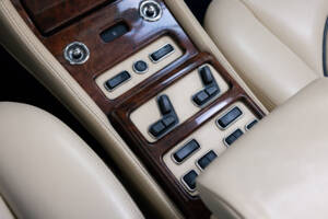 Bild 21/40 von Rolls-Royce Corniche V (2000)