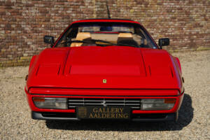 Image 11/50 de Ferrari 328 GTS (1989)