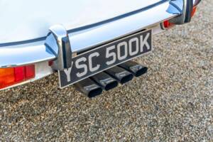 Bild 7/10 von Jaguar E-Type V12 (2+2) (1972)