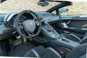 Afbeelding 3/50 van Lamborghini Aventador LP 770-4 SVJ Roadster (2020)