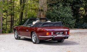 Image 3/50 of Jensen Interceptor MK III (1975)