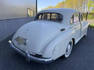 Afbeelding 7/50 van Mercedes-Benz 300 c (1956)