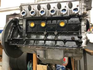 Image 18/72 of BMW 3.0 CS (1973)