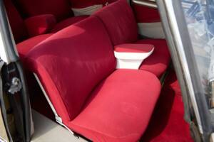 Image 16/28 of Citroën ID 19 (1966)