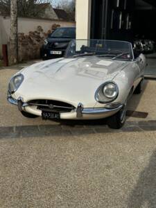 Immagine 14/22 di Jaguar E-Type 3.8 Flat Floor (1961)