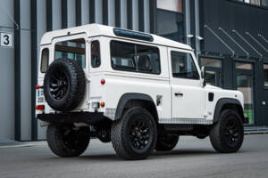 Immagine 5/97 di Land Rover Defender 90 (1995)