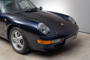 Image 12/24 of Porsche 911 Carrera (1993)