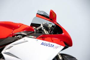 Image 40/50 de MV Agusta DUMMY (2004)