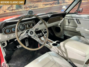 Afbeelding 13/34 van Ford Mustang 289 (1966)