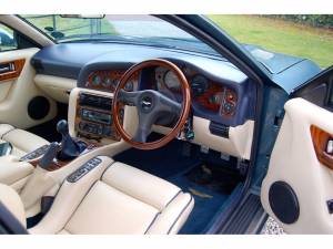 Image 11/13 of Aston Martin Vantage V600 (1998)