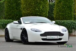 Image 18/50 of Aston Martin V8 Vantage (2007)
