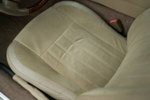 Bild 36/50 von Jaguar XK8 4.0 (2006)