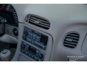 Immagine 13/39 di Chevrolet Corvette (2003)