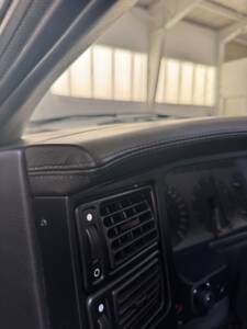 Imagen 26/47 de Jaguar XJ 220 (1993)