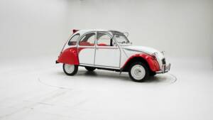 Image 3/15 de Citroën 2 CV 6 Club (1985)