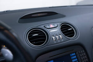 Bild 14/43 von Mercedes-Benz SL 55 AMG (2007)