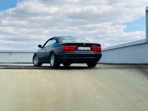 Immagine 9/15 di BMW 850i (1992)