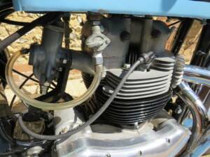 Image 27/45 of BSA A 10 Rocket Gold Star (1963)
